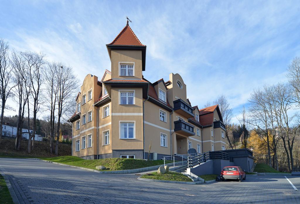 Apartament Glamour , Przestronny, Komfortowy, Blisko Szlakow Karpacz Dış mekan fotoğraf